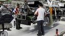 Investigadores portugueses desenvolvem robô capaz de recolher materiais na indústria automóvel (TVI 24)